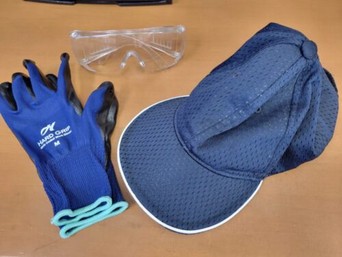 長野県　松本市　就労移行支援事業所　ブライトまつもと　研修センター　帽子　手袋　保護メガネ