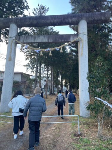 エコミットとよしな　安曇野市　豊科　就労継続支援　B型　事業所　新田神社の鳥居